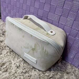 Makeup Cosmetic Bag large White & Green Travel Organizer Toiletry Case NEW
